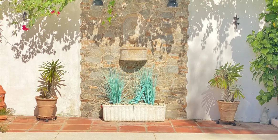 Продажа дома на две семьи в Marbella 11