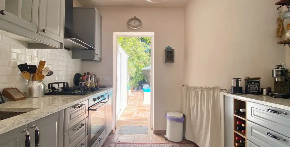 Продажа дома на две семьи в Marbella 14