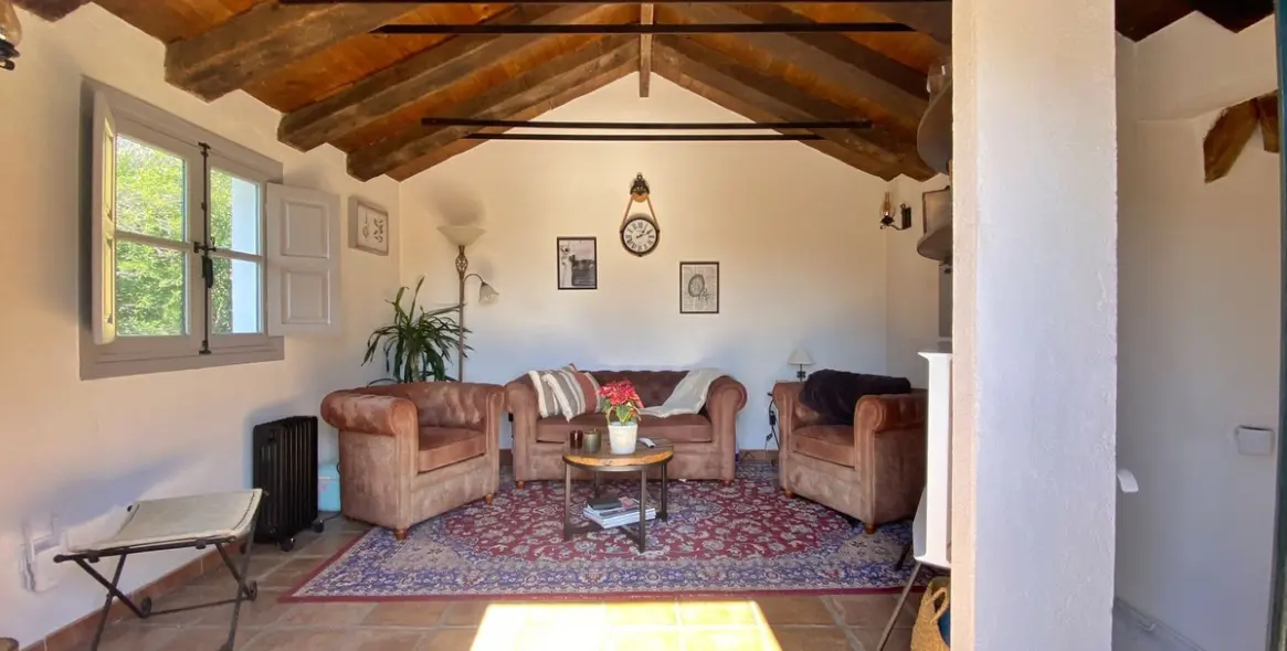 Продажа дома на две семьи в Marbella 35