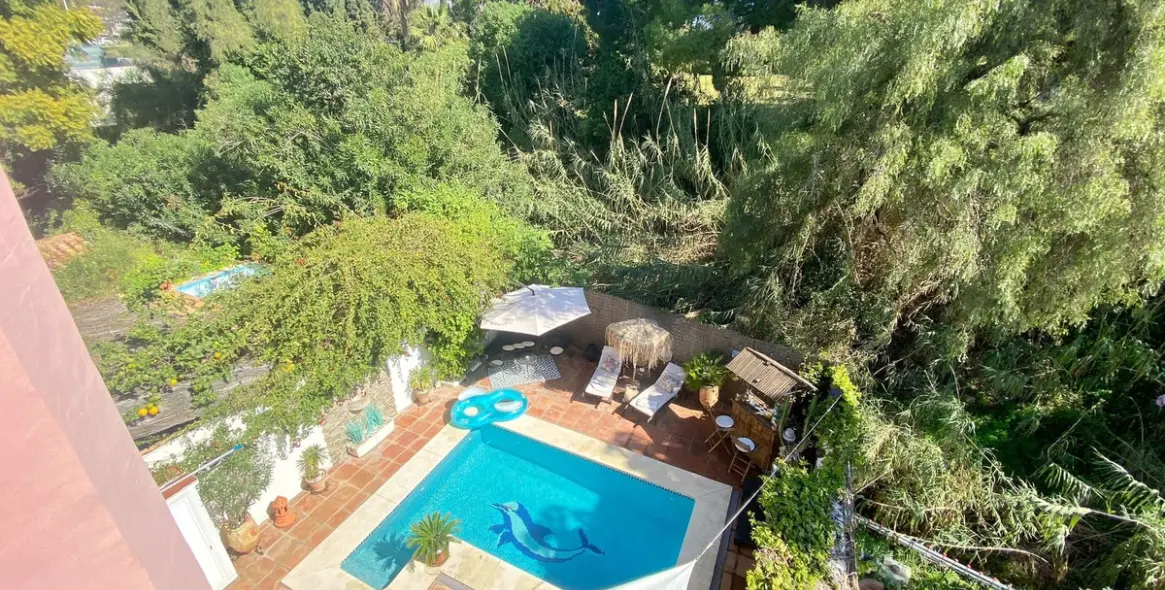 Продажа дома на две семьи в Marbella 50