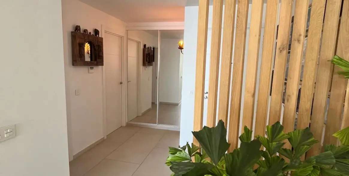 Sale of middle floor apartment in Estepona 8