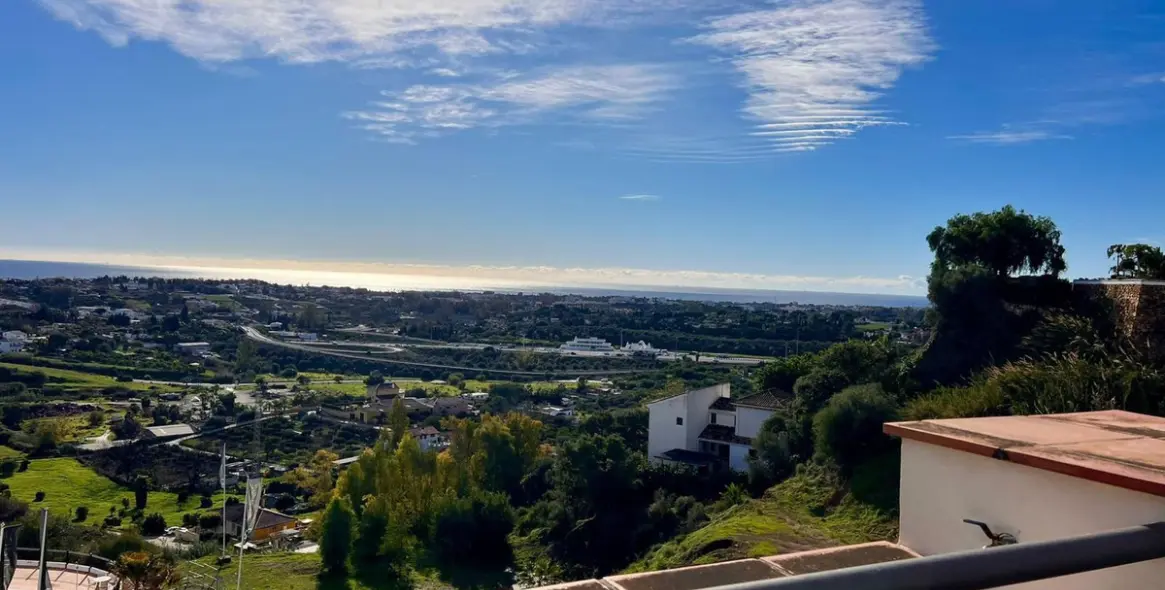 Venta de ático dúplex en Benahavís 4