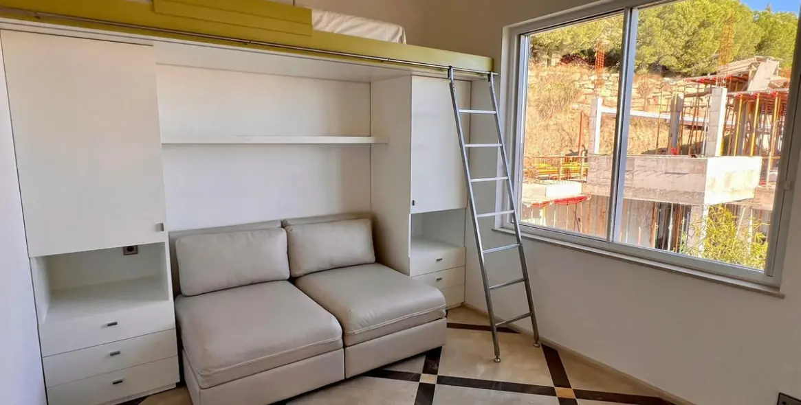 Venta de ático dúplex en Benahavís 16