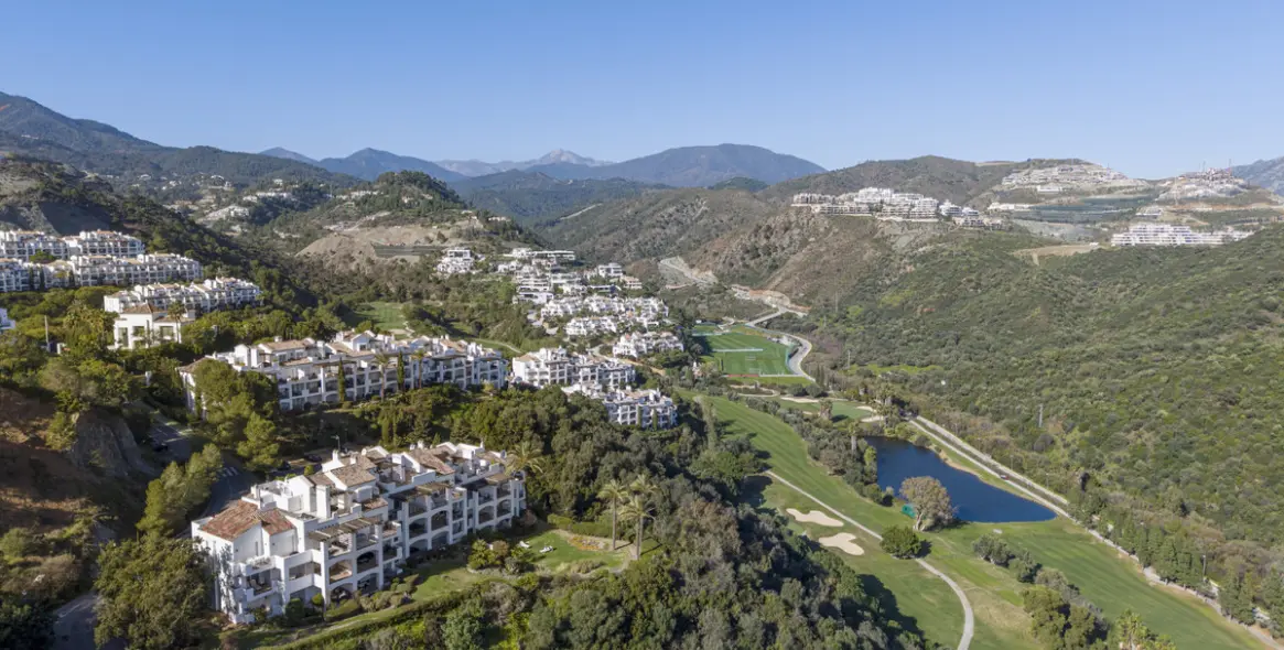 Venta de ático dúplex en La Quinta 1