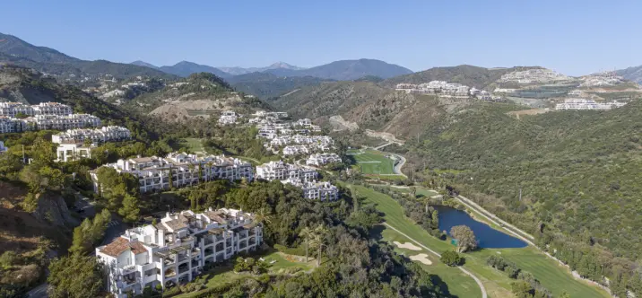 Venta de ático dúplex en La Quinta 0