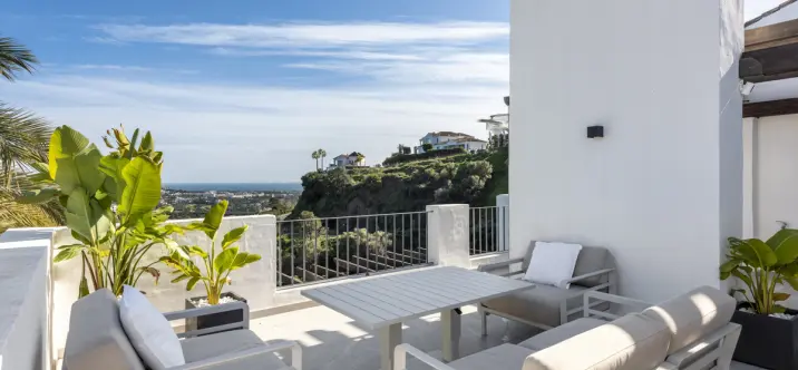 Venta de ático dúplex en La Quinta 1