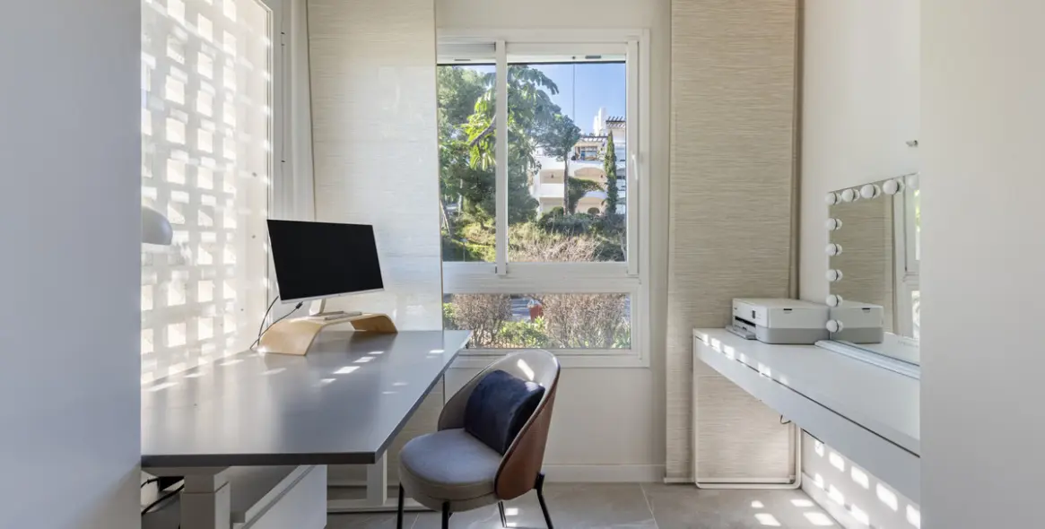 Venta de ático dúplex en La Quinta 16