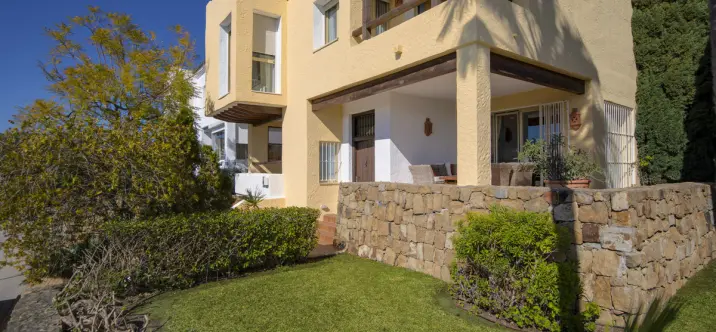 Venta de villa independiente en Benahavís 0