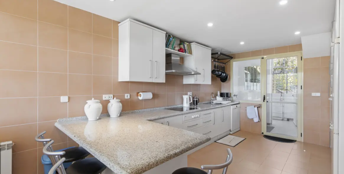 Venta de villa independiente en Benahavís 14