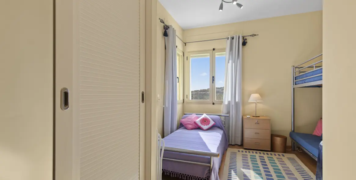 Продажа  отдельно стоящей виллы в Benahavís 24