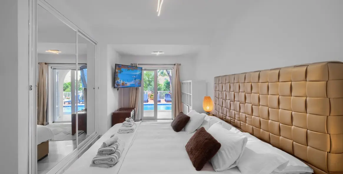 Venta de villa independiente en Mijas Costa 12