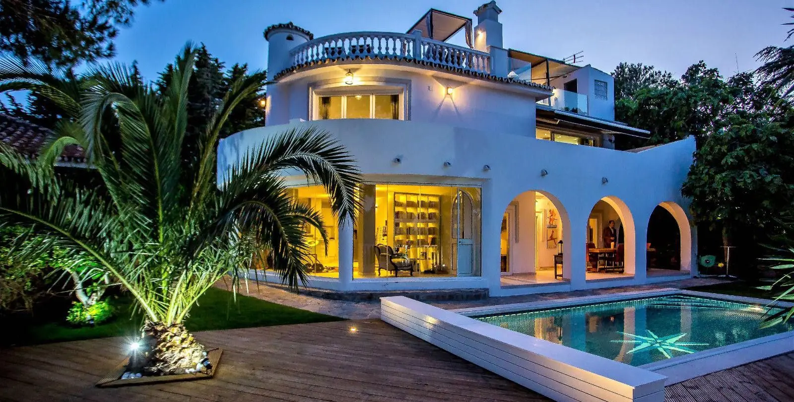 Продажа  отдельно стоящей виллы в Mijas Costa 2