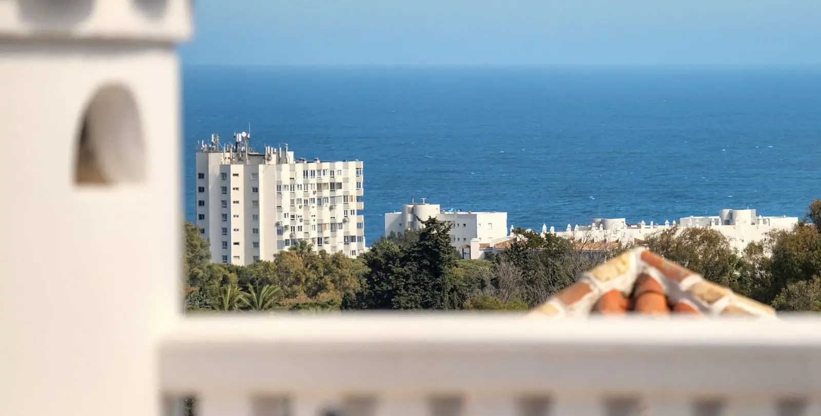 Продажа  отдельно стоящей виллы в Mijas Costa 28