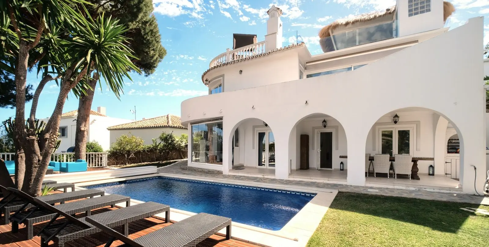 Продажа  отдельно стоящей виллы в Mijas Costa 29