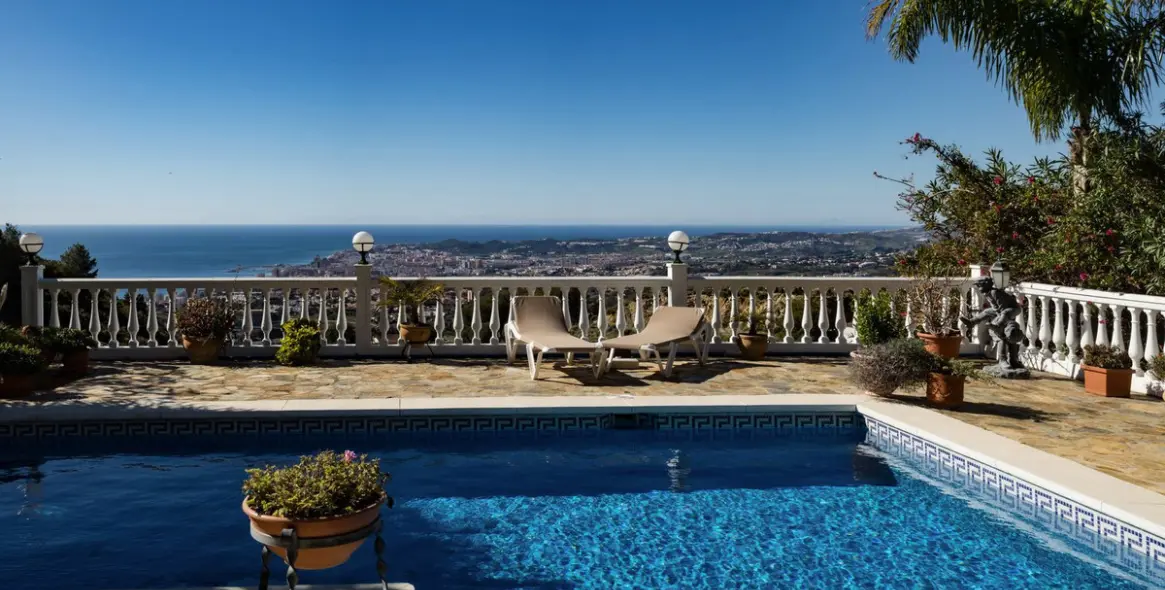 Venta de villa independiente en Mijas 1