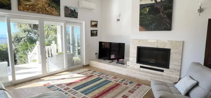 Venta de villa independiente en Mijas 1