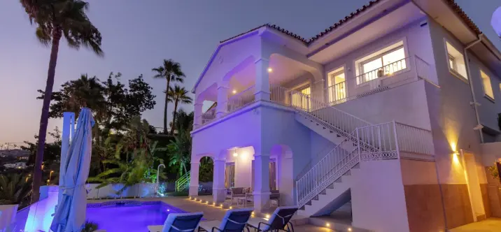 Venta de villa independiente en Benahavís 0