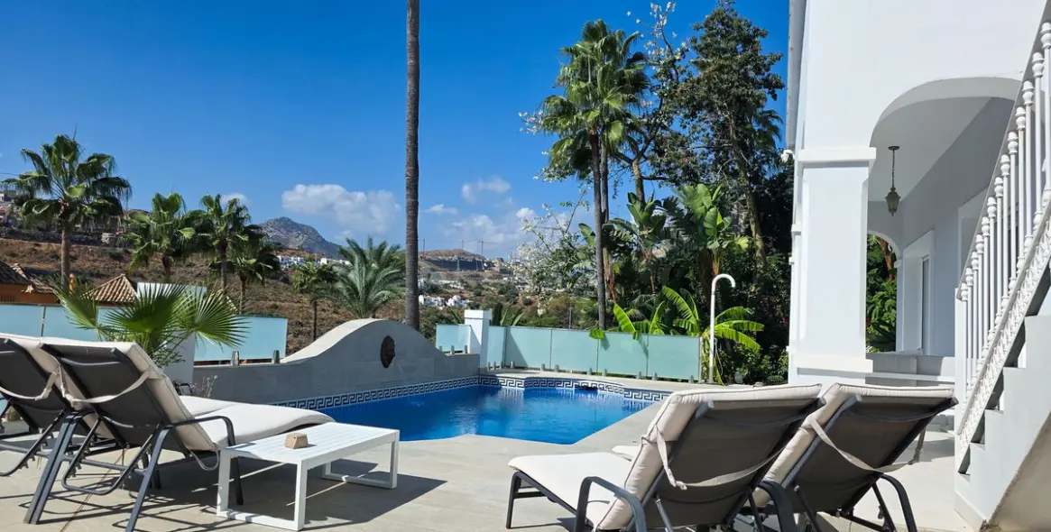 Venta de villa independiente en Benahavís 2