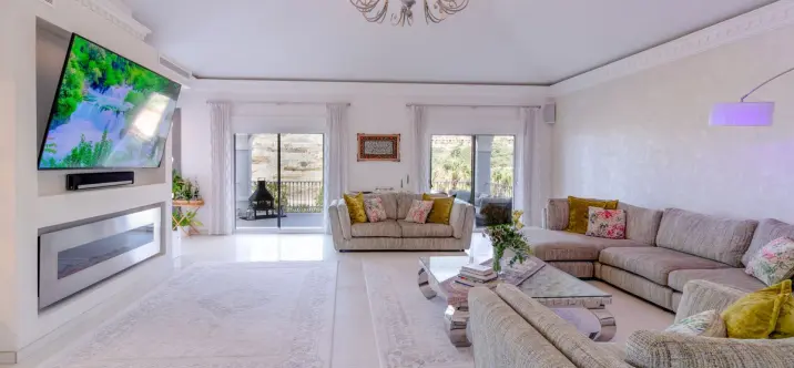 Venta de villa independiente en Benahavís 2