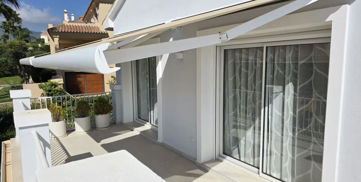 Venta de villa independiente en Benahavís 16