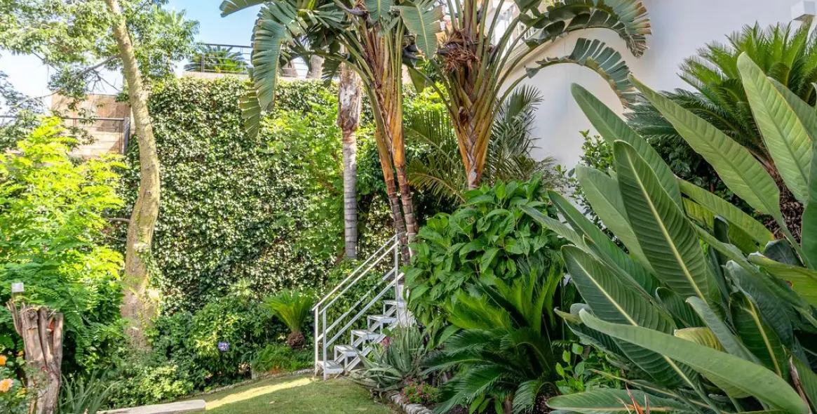 Venta de villa independiente en Benahavís 26