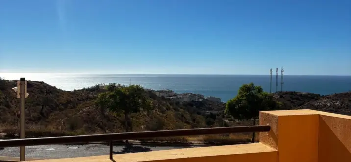 Long-term rent of ground floor apartment in La Cala del Moral 0