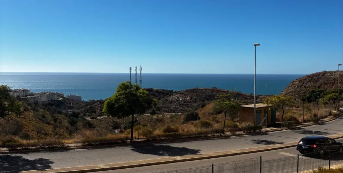 Long-term rent of ground floor apartment in La Cala del Moral 2
