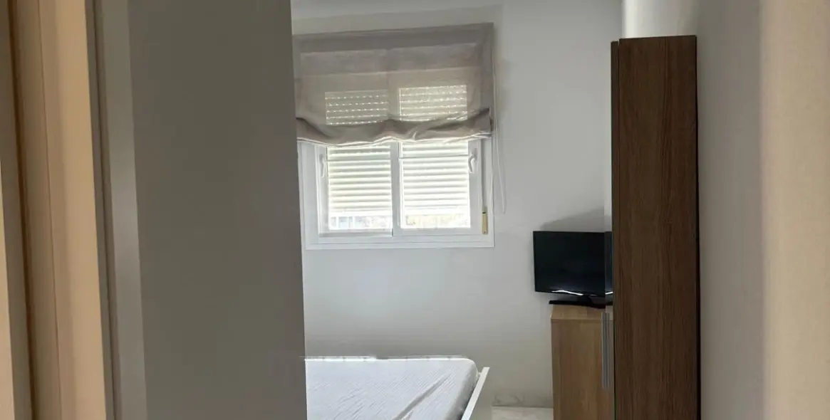 Long-term rent of ground floor apartment in La Cala del Moral 4