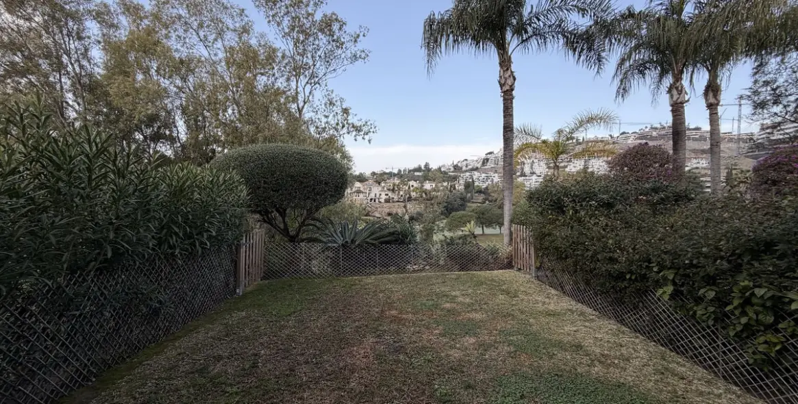 Long-term rent of townhouse in La Quinta 6