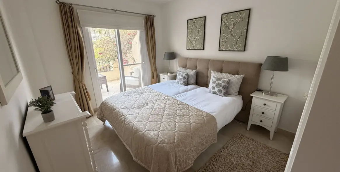 Long-term rent of townhouse in La Quinta 14