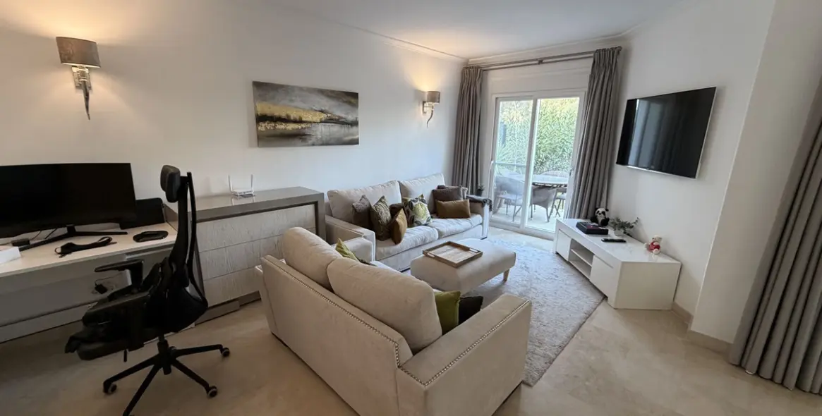 Long-term rent of townhouse in La Quinta 20