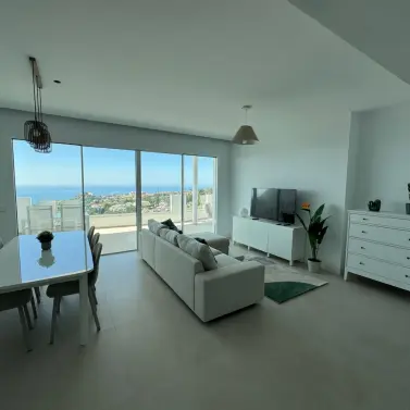 Долгосрочная аренда апартаментов на первом этаже в Benalmadena