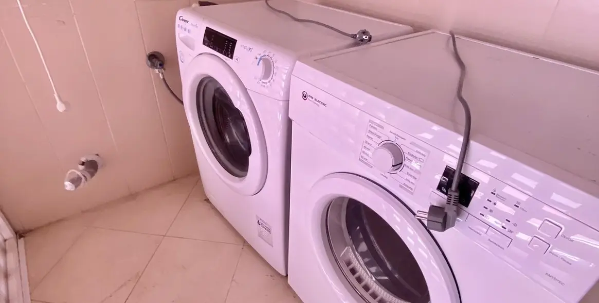 Long-term rent of middle floor apartment in Elviria 9