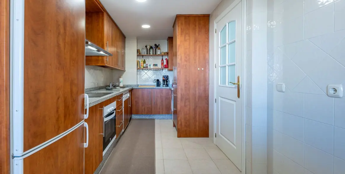 Long-term rent of ground floor apartment in Elviria 6