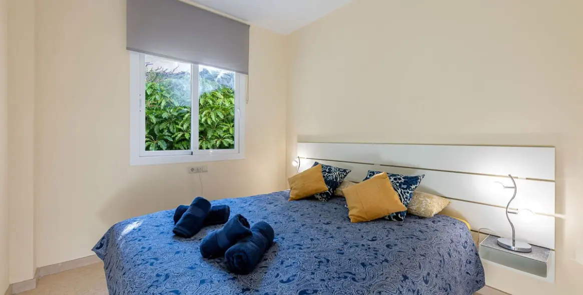 Long-term rent of ground floor apartment in Elviria 10