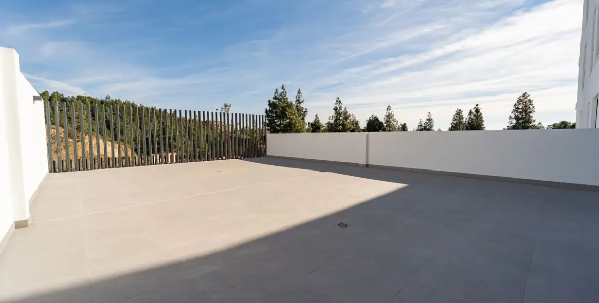 Продажа апартаментов на первом этаже в Mijas Costa 29