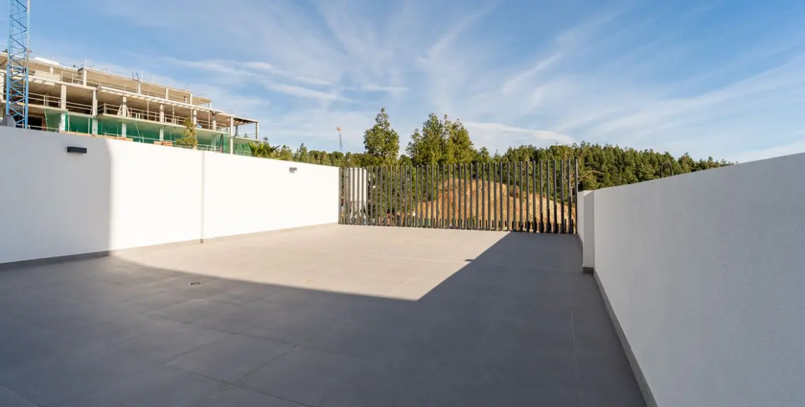 Продажа апартаментов на первом этаже в Mijas Costa 30