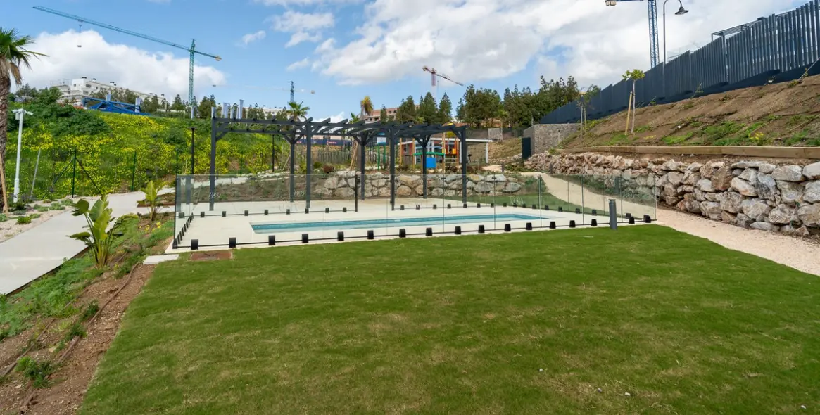 Продажа апартаментов на первом этаже в Mijas Costa 44