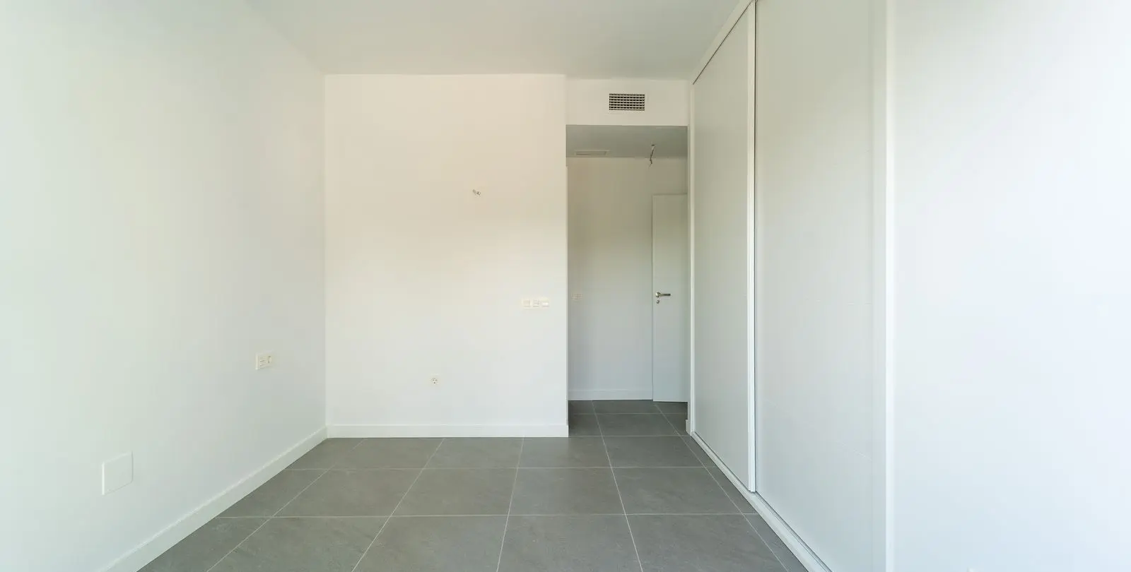 Venta de apartamento en planta baja en Mijas Costa 25