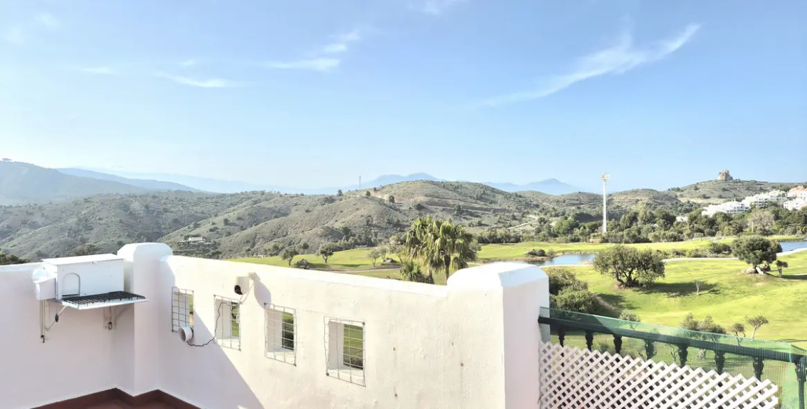 Продажа таунхауса в Alhaurin Golf 32
