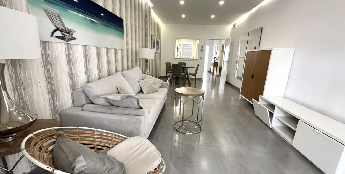 Sale of ground floor apartment in Nueva Andalucía 1