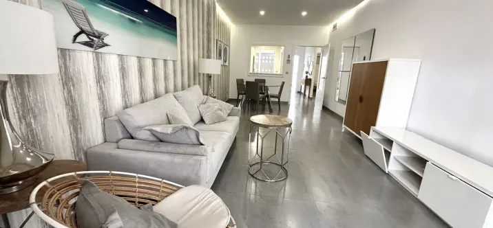 Sale of ground floor apartment in Nueva Andalucía 0