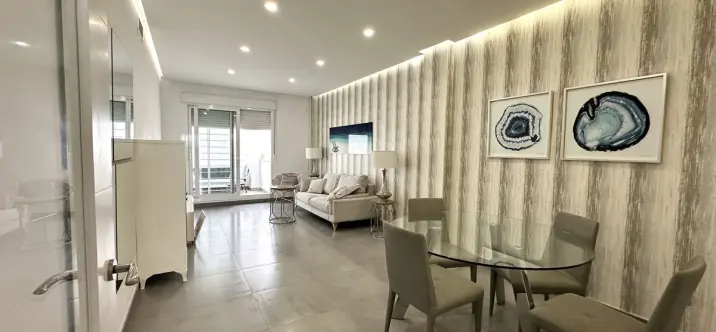 Sale of ground floor apartment in Nueva Andalucía 2