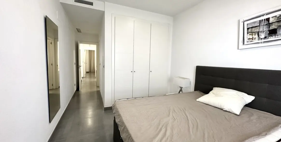 Sale of ground floor apartment in Nueva Andalucía 8