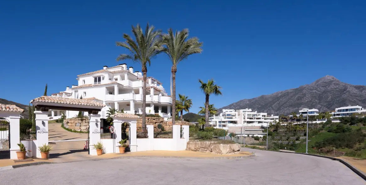 Venta de apartamento en planta baja en Nueva Andalucía 1