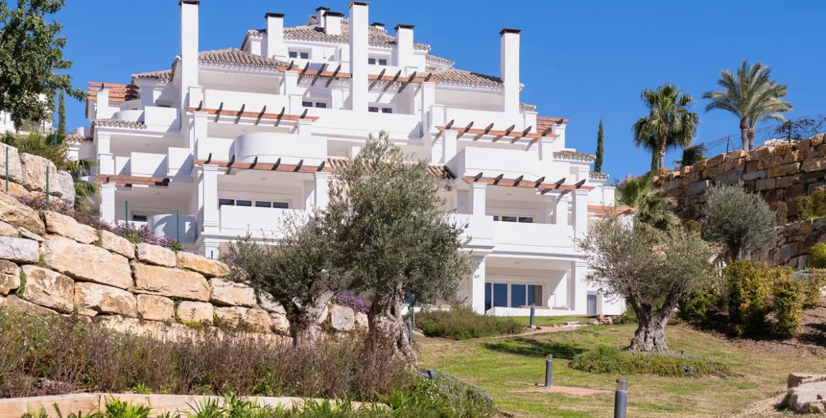 Venta de apartamento en planta baja en Nueva Andalucía 2