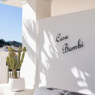 Продажа апартаментов на первом этаже в Nueva Andalucía