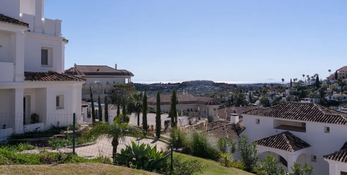 Venta de apartamento en planta baja en Nueva Andalucía 9