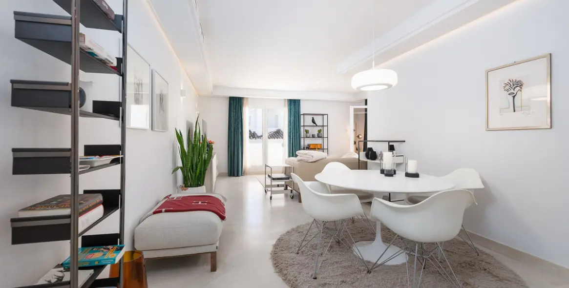 Venta de apartamento en planta baja en Nueva Andalucía 18