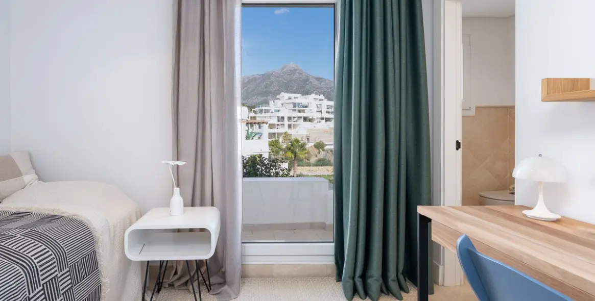 Продажа апартаментов на первом этаже в Nueva Andalucía 26